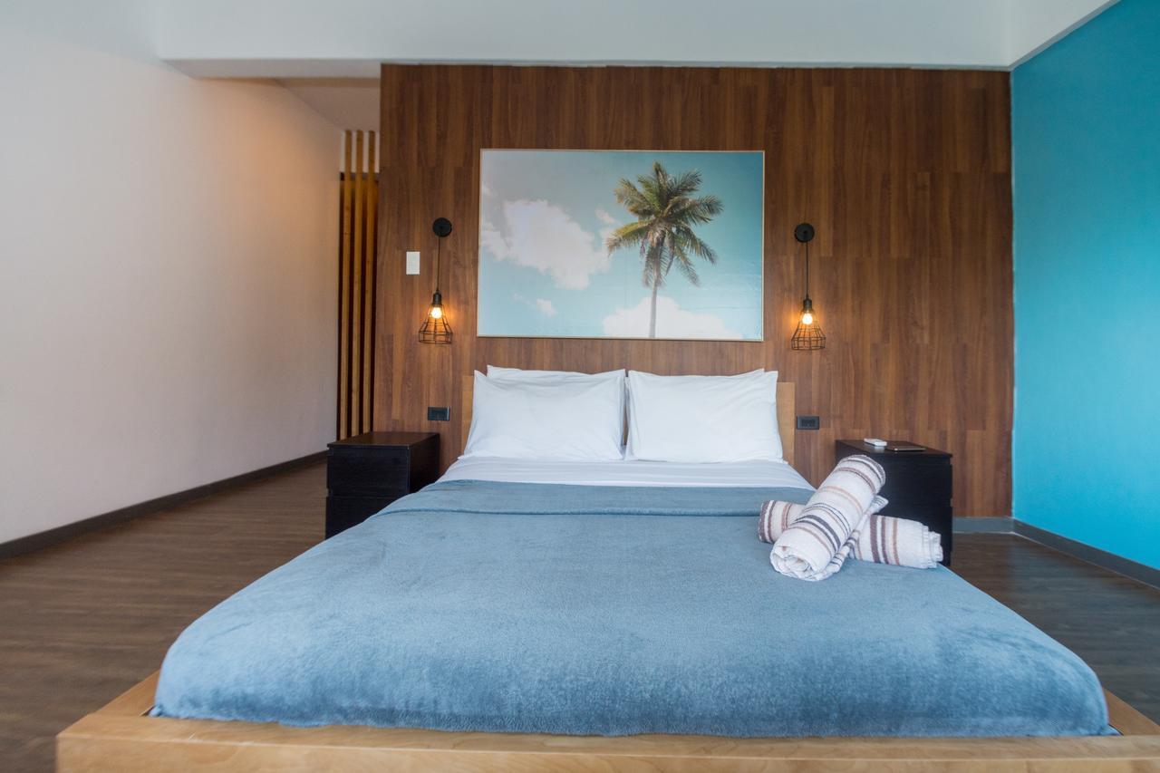Luxeview Hotel Balabag Kültér fotó